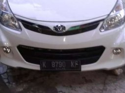 Jual mobil Toyota Avanza Luxury Veloz 2015 bekas, Jawa Tengah 6