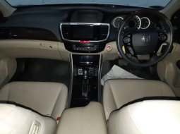 Jual Honda Accord VTi-L 2016 harga murah di Jawa Barat 6