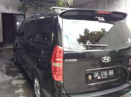 Jual cepat Hyundai H-1 XG 2010 di Bali 4