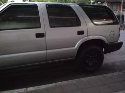 Jual mobil Opel Blazer 2000 bekas, Bali 2