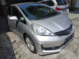 Jawa Tengah, dijual mobil Honda Jazz RS 2011 bekas 1