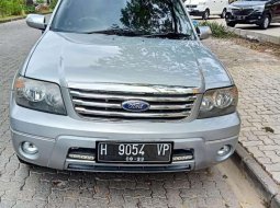 Jawa Tengah, Ford Escape XLT 2008 kondisi terawat 2
