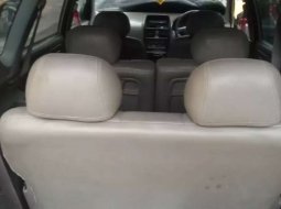 Jual mobil bekas murah Kia Carens 2001 di Jawa Tengah 8