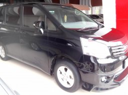 Sumatera Utara, dijual mobil Toyota NAV1 V 2013 bekas 1