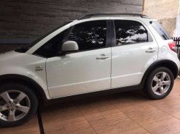 Jawa Barat, jual mobil Suzuki SX4 Cross Over 2011 dengan harga terjangkau 3