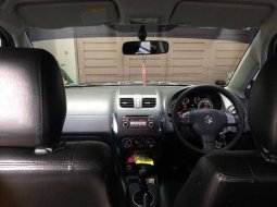 Jawa Barat, jual mobil Suzuki SX4 Cross Over 2011 dengan harga terjangkau 2