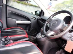 Dijual mobil bekas Mazda 2 V, DKI Jakarta  9