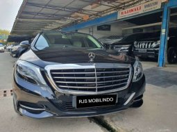 Mobil Mercedes-Benz S-Class 2014 400 L dijual, DKI Jakarta 4