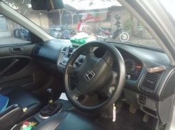 Dijual mobil bekas Honda Civic VTi-S, Jawa Timur  4