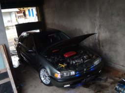 Jawa Tengah, dijual mobil Honda Accord Maestro 2.0 M/T 1990 bekas 4