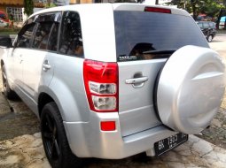 Mobil Suzuki Grand Vitara JLX 2009 terawat di Sumatra Utara 2