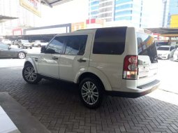 Mobil Land Rover Discovery 2012 terbaik di DKI Jakarta 8