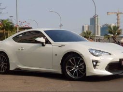 Mobil Toyota 86 2018 terbaik di DKI Jakarta 3