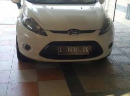 Jawa Timur, Ford Fiesta 2010 kondisi terawat 5