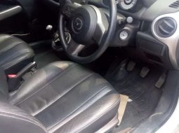 Jual cepat Mazda 2 R 2012 di Jawa Barat 4