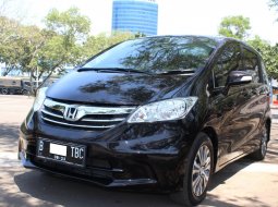 Jual mobil Honda Freed PSD 2012 terbaik di DKI Jakarta 3