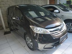 Jual mobil Honda Freed 1.5 NA 2013 bekas di DIY Yogyakarta 4