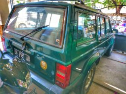 Jual mobil Jeep Cherokee Limited 1996 murah di Sulawesi Tengah  5