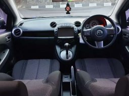 Jual Mazda 2 R 2011 harga murah di Jawa Barat 6