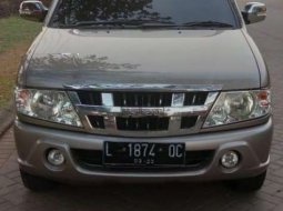 Isuzu Panther 2013 Jawa Timur dijual dengan harga termurah 8