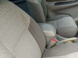 Toyota Kijang Innova 2012 DIY Yogyakarta dijual dengan harga termurah 3