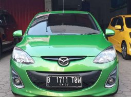 Jual Mazda 2 R 2011 harga murah di Jawa Barat 2