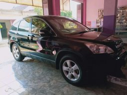 Mobil Honda CR-V 2008 2.0 i-VTEC terbaik di Jawa Timur 1