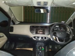 Mobil Kia Rio 2012 Platinum dijual, DIY Yogyakarta 8