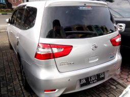 Mobil Nissan Grand Livina XV 2017 terbaik di Sumatra Utara 3