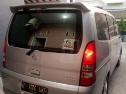 Nissan Serena 2010 Jawa Barat dijual dengan harga termurah 5