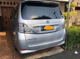 Jual Toyota Vellfire 2009 harga murah di DKI Jakarta 2