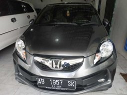 Mobil Honda Brio Satya E 2013 dijual, Jawa Tengah  2