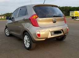 DKI Jakarta, Kia Picanto 2011 kondisi terawat 5