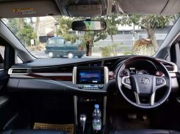Toyota Venturer 2018 Jawa Barat dijual dengan harga termurah 7
