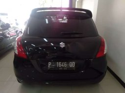 Mobil Suzuki Swift 2012 GX dijual, Jawa Timur 5