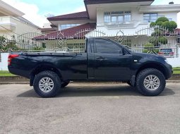 Dijual mobil bekas Mitsubishi Triton GLX 4x4, Kalimantan Barat  6