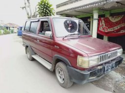 Sumatra Utara, Toyota Kijang 1989 kondisi terawat 2