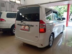 Jual mobil bekas murah Toyota NAV1 V 2013 di Jawa Barat 2