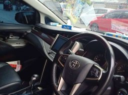 Dijual mobil bekas Toyota Venturer , Sumatra Utara  1