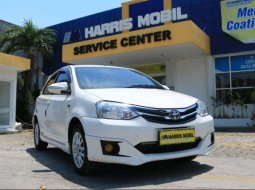 Mobil Toyota Etios 2015 dijual, Jawa Timur 9