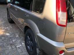 Mobil Nissan X-Trail 2004 ST terbaik di Jawa Barat 6