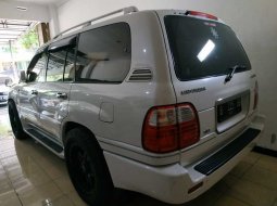 Dijual mobil bekas Toyota Cygnus Land Cruiser V8 D-4D 4.5 Automatic 2006, DIY Yogyakarta 3