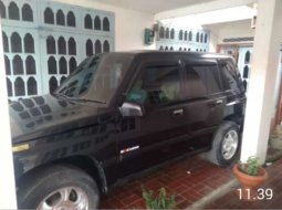 Mobil Suzuki Escudo 1996 JLX terbaik di Sumatra Barat 2