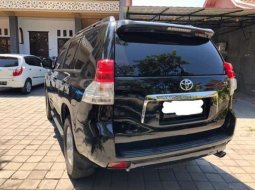 Jual mobil Toyota Land Cruiser Prado 2011 bekas, Bali 5