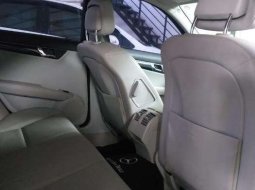 Jawa Tengah, Mercedes-Benz C-Class C200 2009 kondisi terawat 5