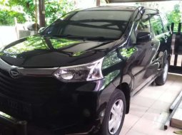 Dijual mobil bekas Daihatsu Xenia R STD, Jawa Timur  4