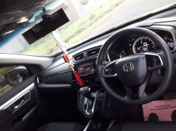 Mobil Honda CR-V 2017 terbaik di Jawa Timur 7