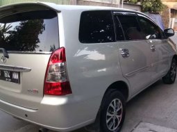 Jual mobil bekas murah Toyota Kijang Innova V 2004 di Jawa Tengah 5