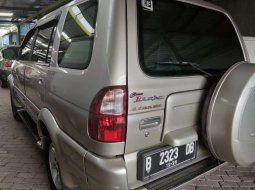 Mobil Isuzu Panther 2004 GRAND TOURING dijual, DIY Yogyakarta 1