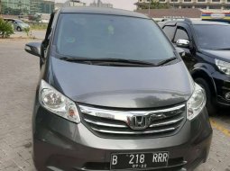 Jual Honda Freed E 2012 harga murah di Banten 2